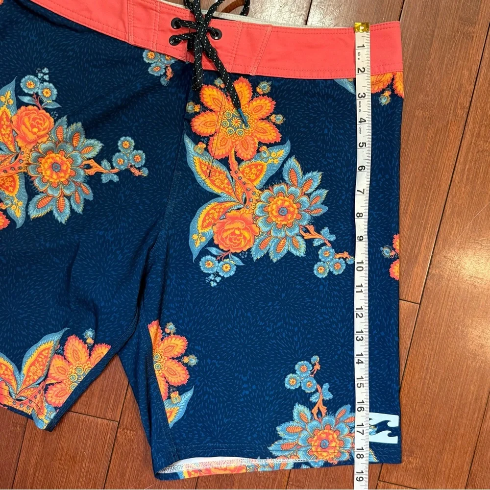 Billabong Men's Floral Swim Shorts - Blue and‎ Orange